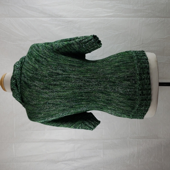 💚5/$25💚INC International Concepts Green Top Size XS - Picture 4 of 7